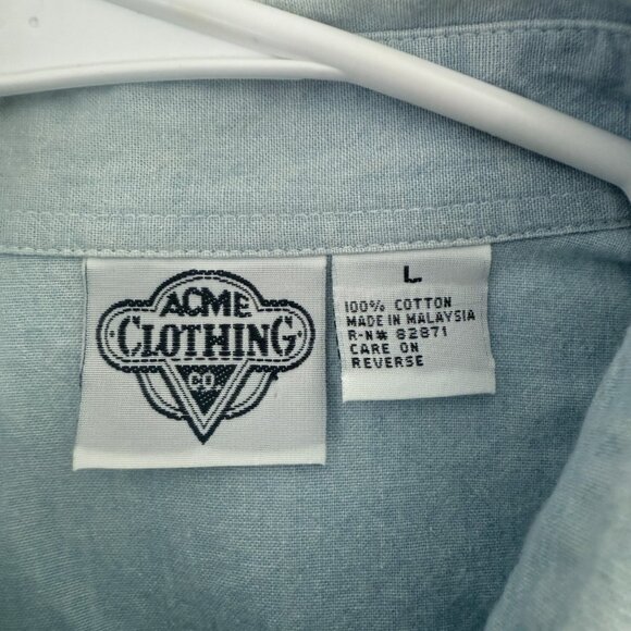 Vintage Looney Tunes Chambray Shirt mens L Blue Bugs Bunny Taz Embroidered - Picture 3 of 11